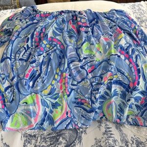 Cute off or on shoulder Lilly top